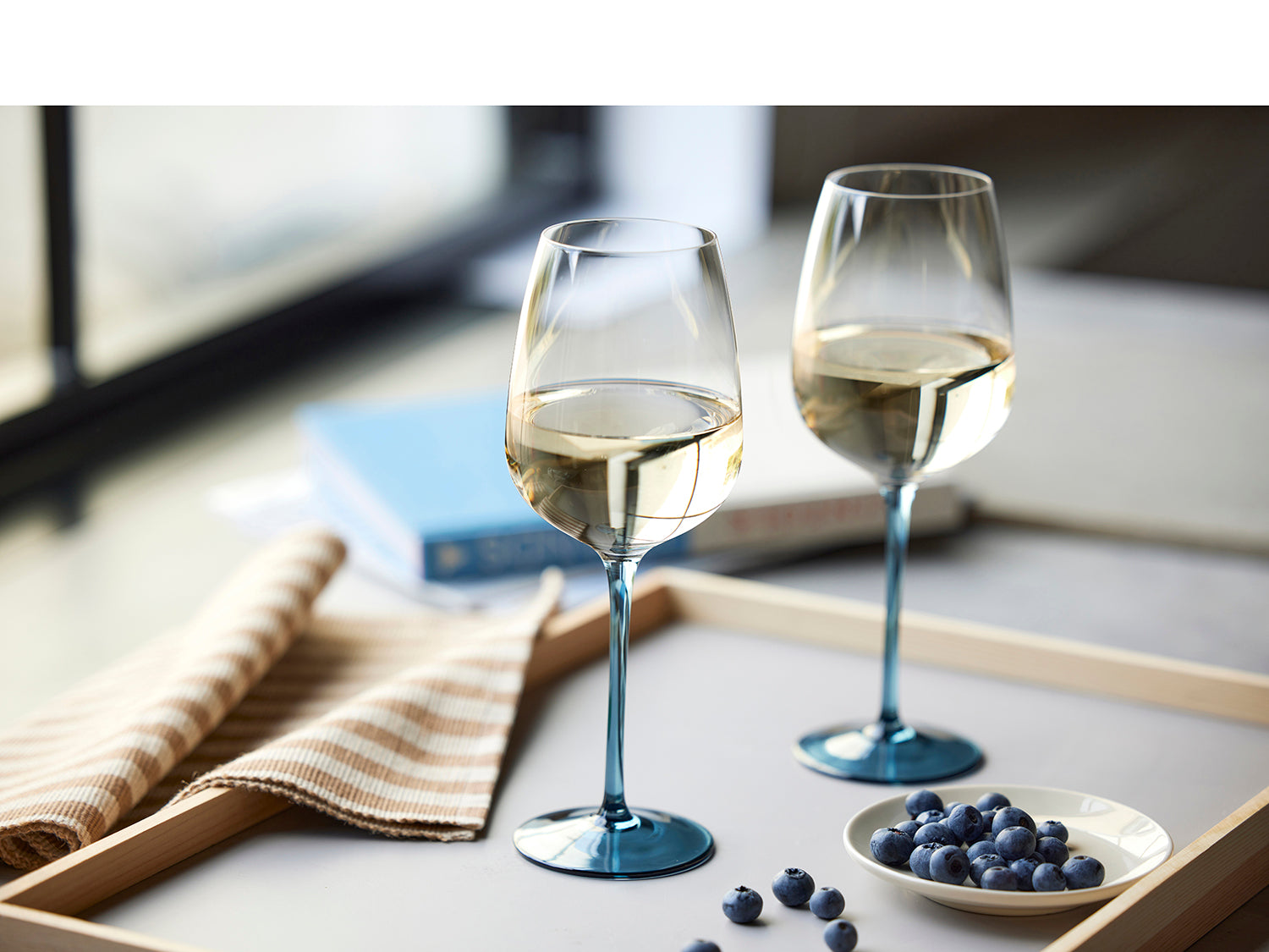 Set de 4 verres à vin VIENNA Bleu Lyngby Glas - Mathon - 9