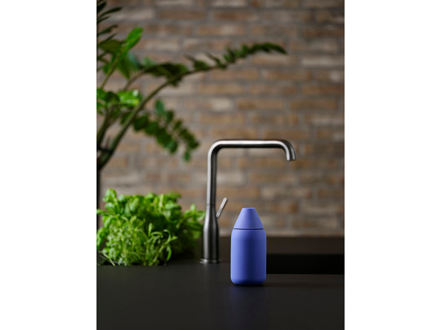 Distributeur de savon SINGLES en abs et silicone Indigo Zone Denmark - Mathon - 7