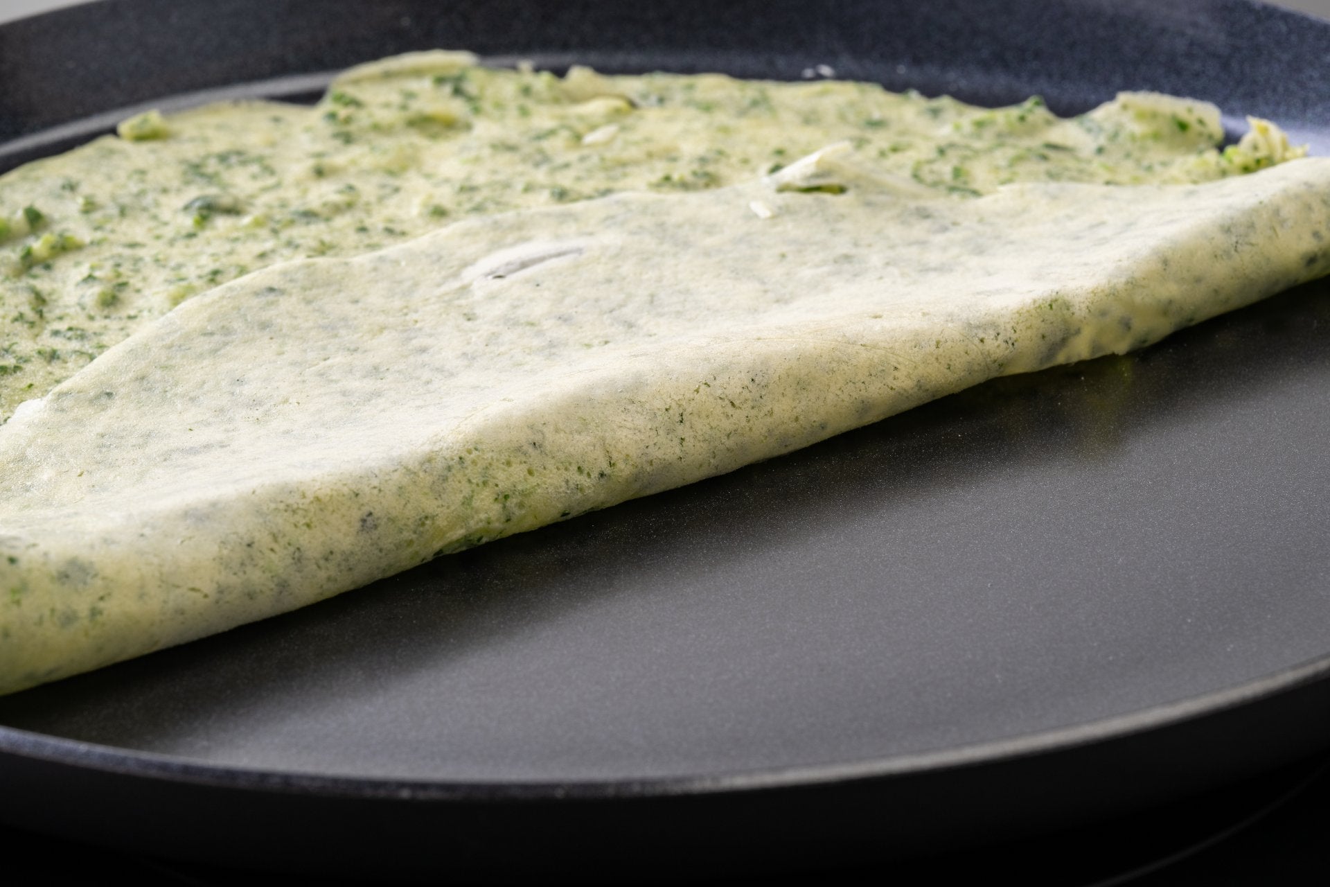 Crêpière 26 cm aluminium revêtement céramique antiadhésif sans PFAS  Brandao Fackelmann - Mathon - 10