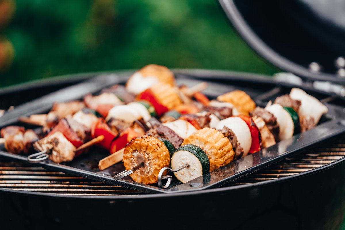 Ensemble de 2 Plaques ondulée et perforée pour four et barbecue en tôle 38 x 33 cm  Barbecue FM Professional - Mathon - 8