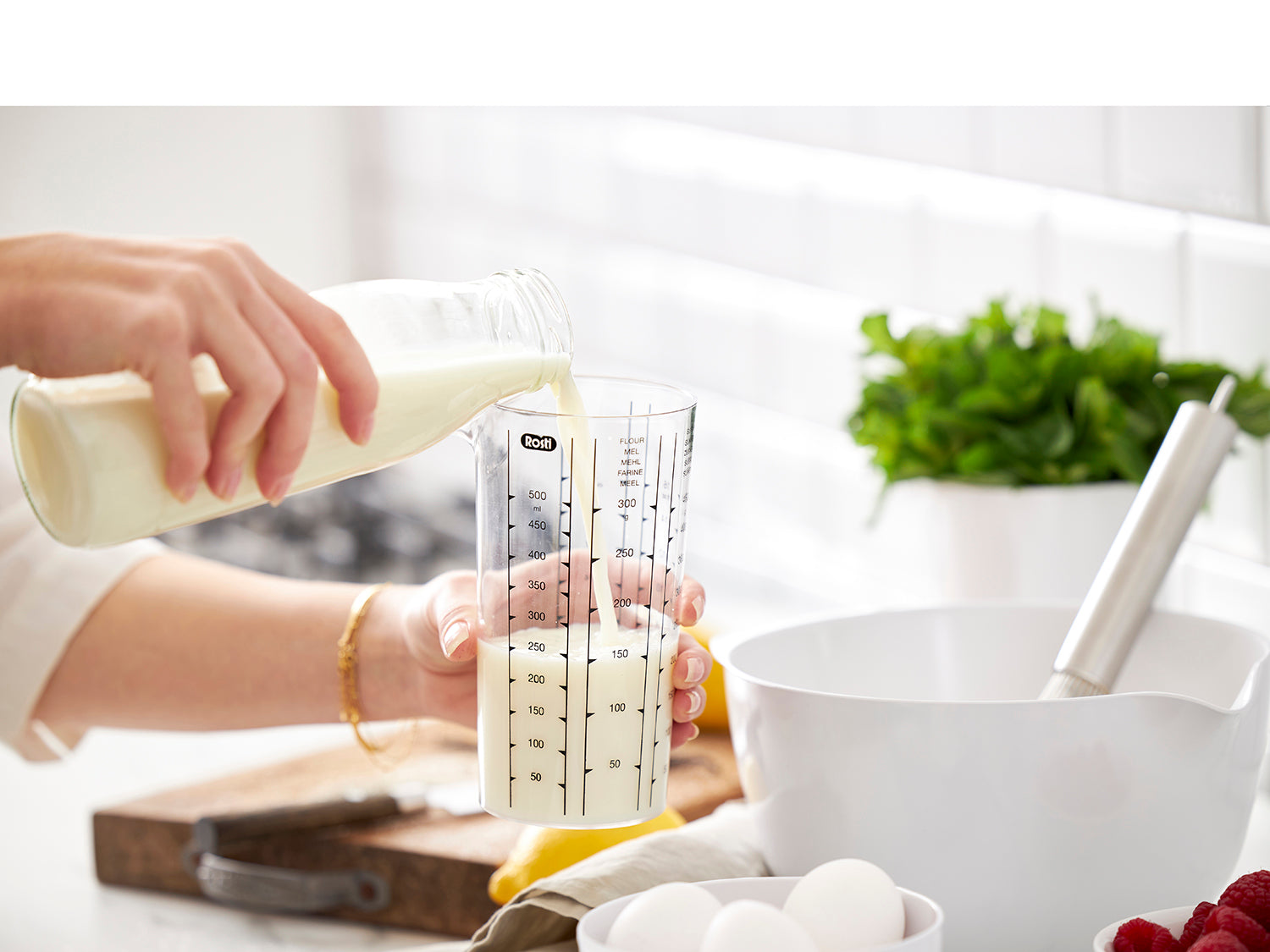 Pichet doseur CLASSIC 0,5l en plastique rigide Transparent Rosti - Mathon - 5