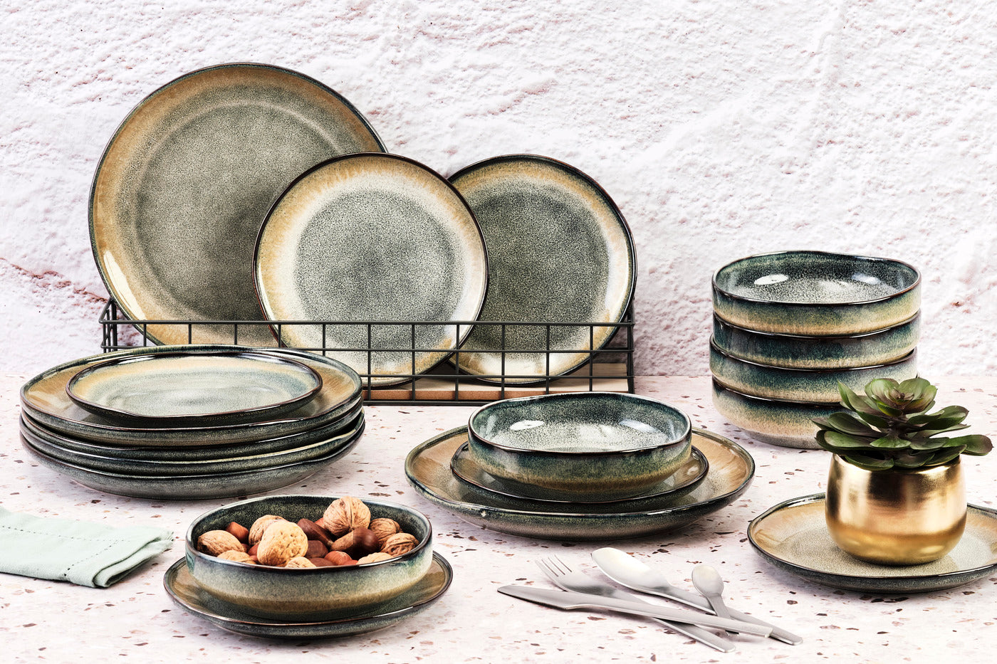 Service Les Essentiels GENESIS - 18 pièces - Terre Björn - Mathon - 2