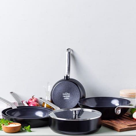 Lot 2 poêles 24 et 28 cm et wok 28 cm aluminium antiadhésif noir Evolution Green pan - Mathon - 2