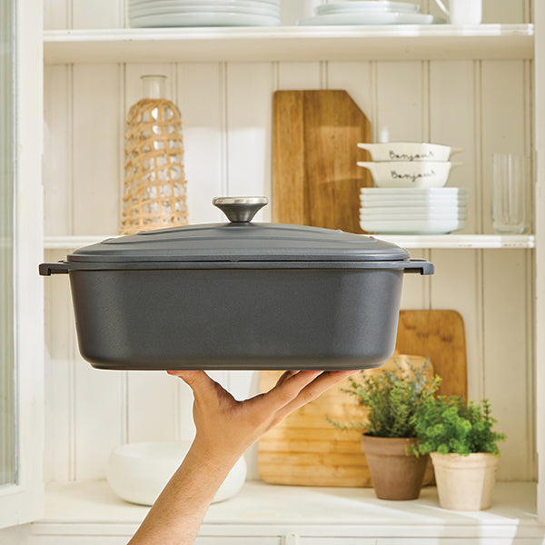 Grande cocotte légère rectangulaire en fonte d’aluminium 34,5 cm 7,7 L coloris noir Mathon - Mathon - 2