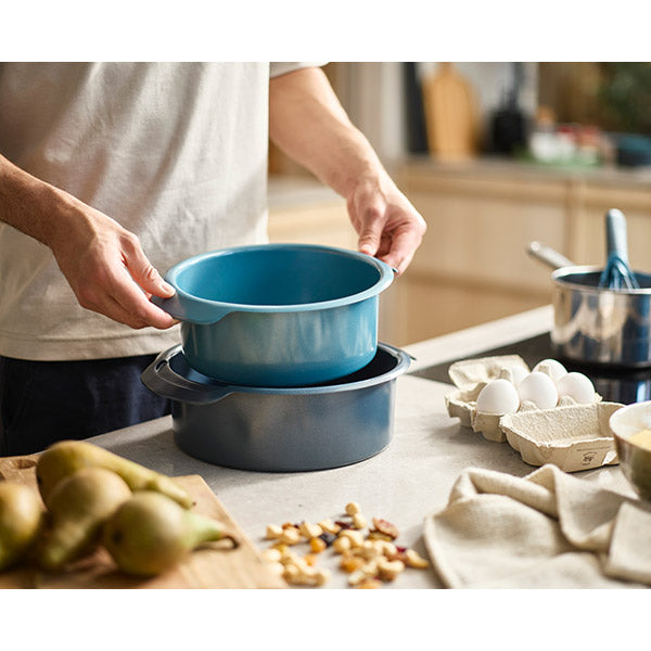 Set de 2 moules à gâteau 20 et 23 cm Nest Joseph Joseph - Mathon - 3