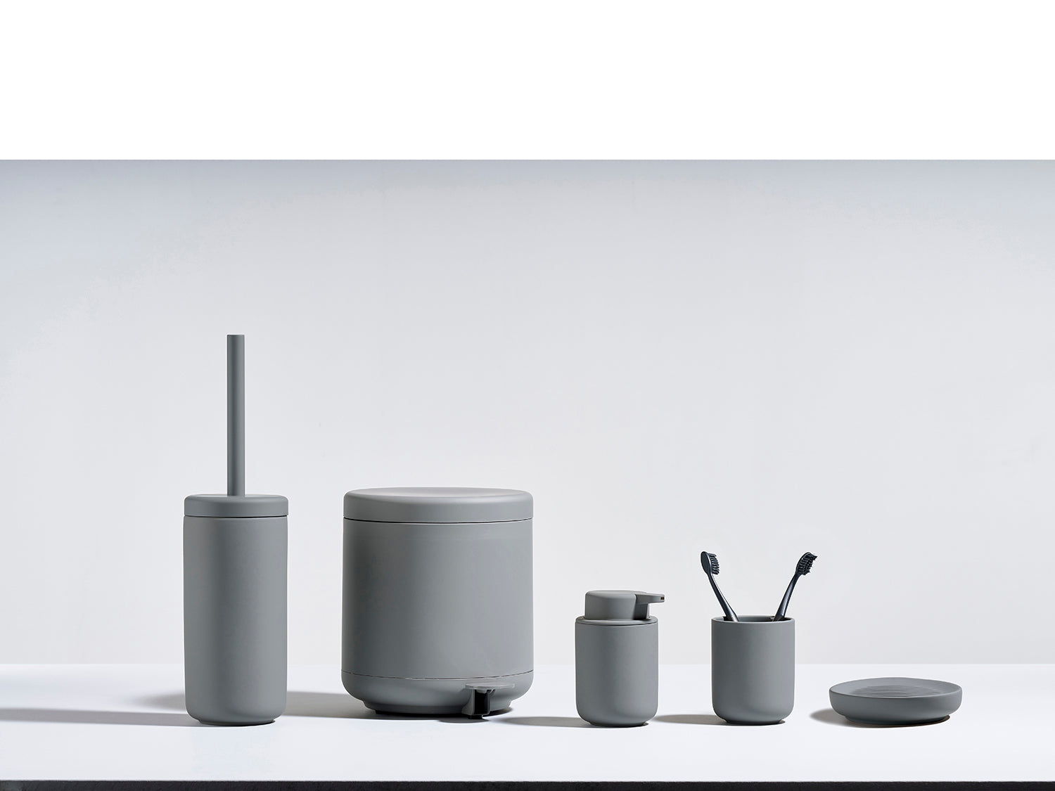 Poubelle à pédale UME en abs Gris Zone Denmark - Mathon - 7