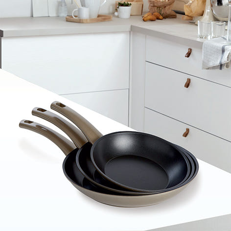 Lot de 3 Poêles antiadhérentes Prestige 20, 24 et 28 cm Mathon - Mathon - 2