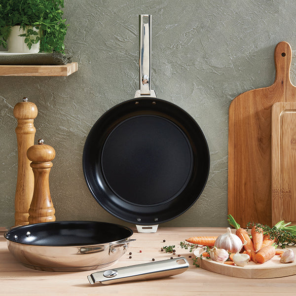 Poêle inox revêtement antiadhérent céramique Clips