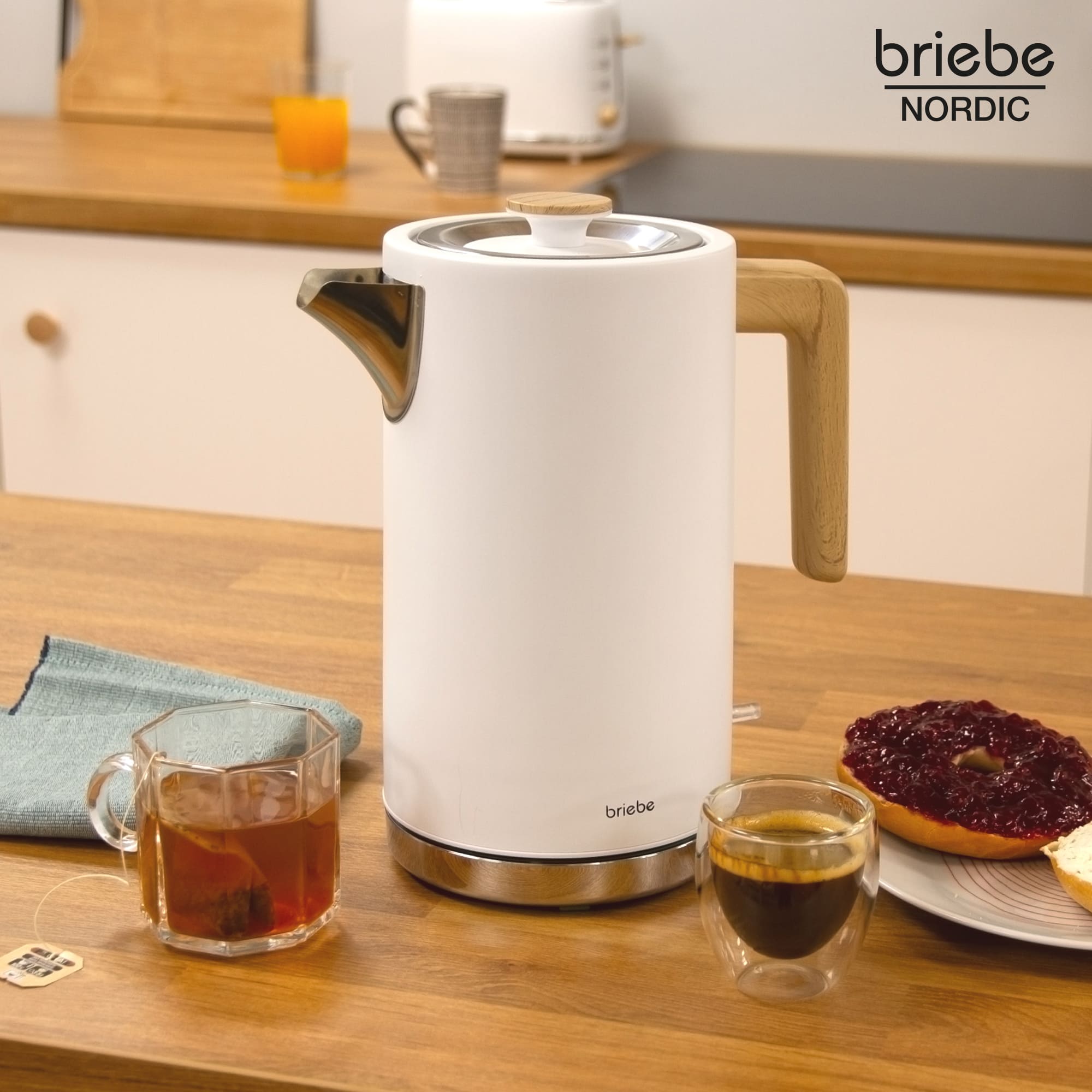 Nordic Bouilloire Électrique 1,7L Sans Fil, Ébullition Rapide Sans BPA, Base 360 2200 Blanc KT1165WHT - Mathon - 2