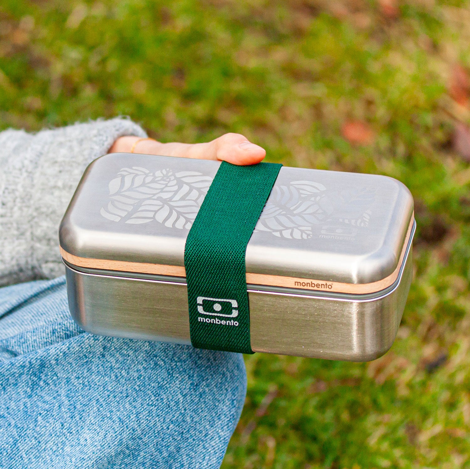 Set lunch box en métal 700ml Graphic Jungle + Planche à découper Monbento - Mathon - 7