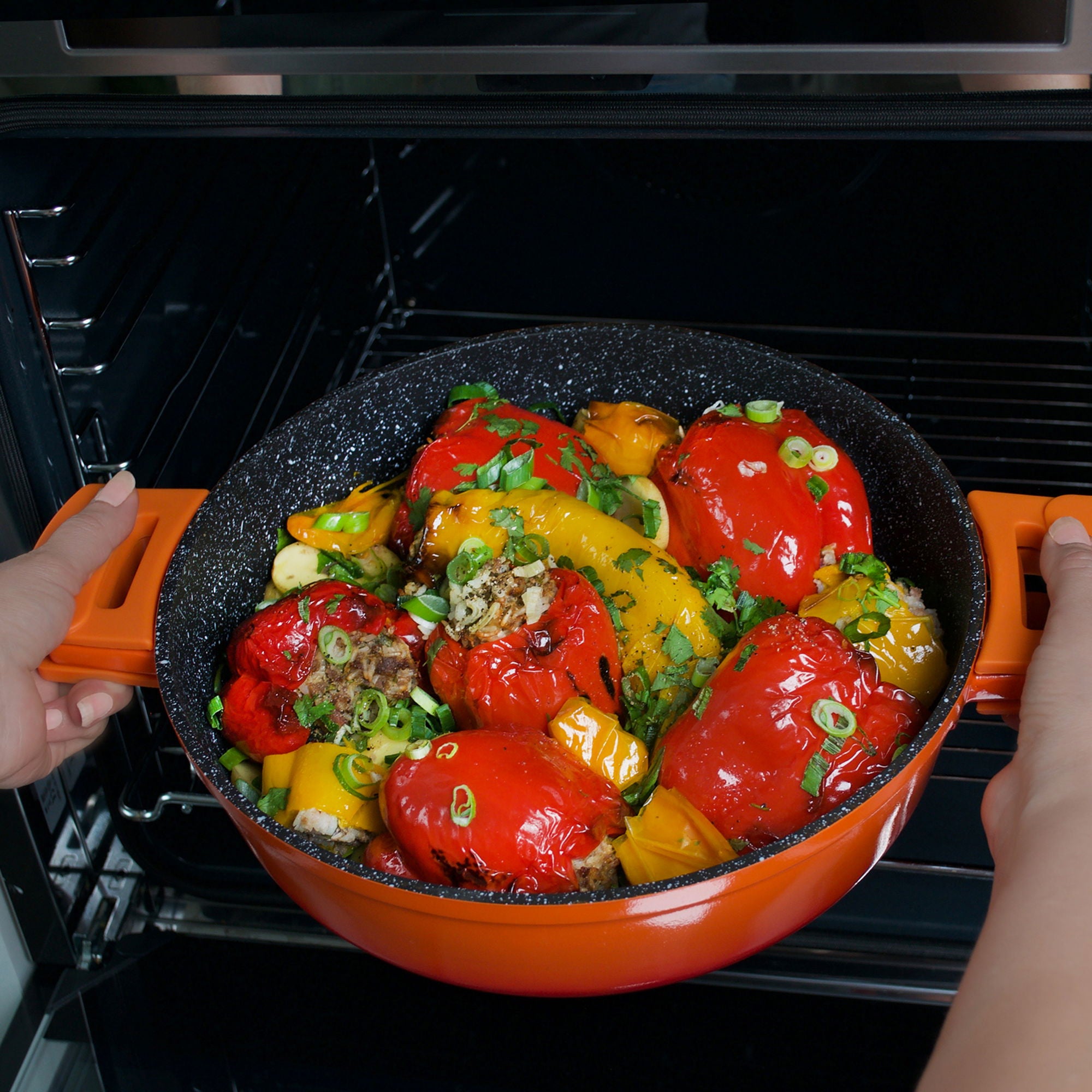 Cocotte 28 cm, avec couvercle en fonte d’aluminium, volcanique Stoneline - Mathon - 3