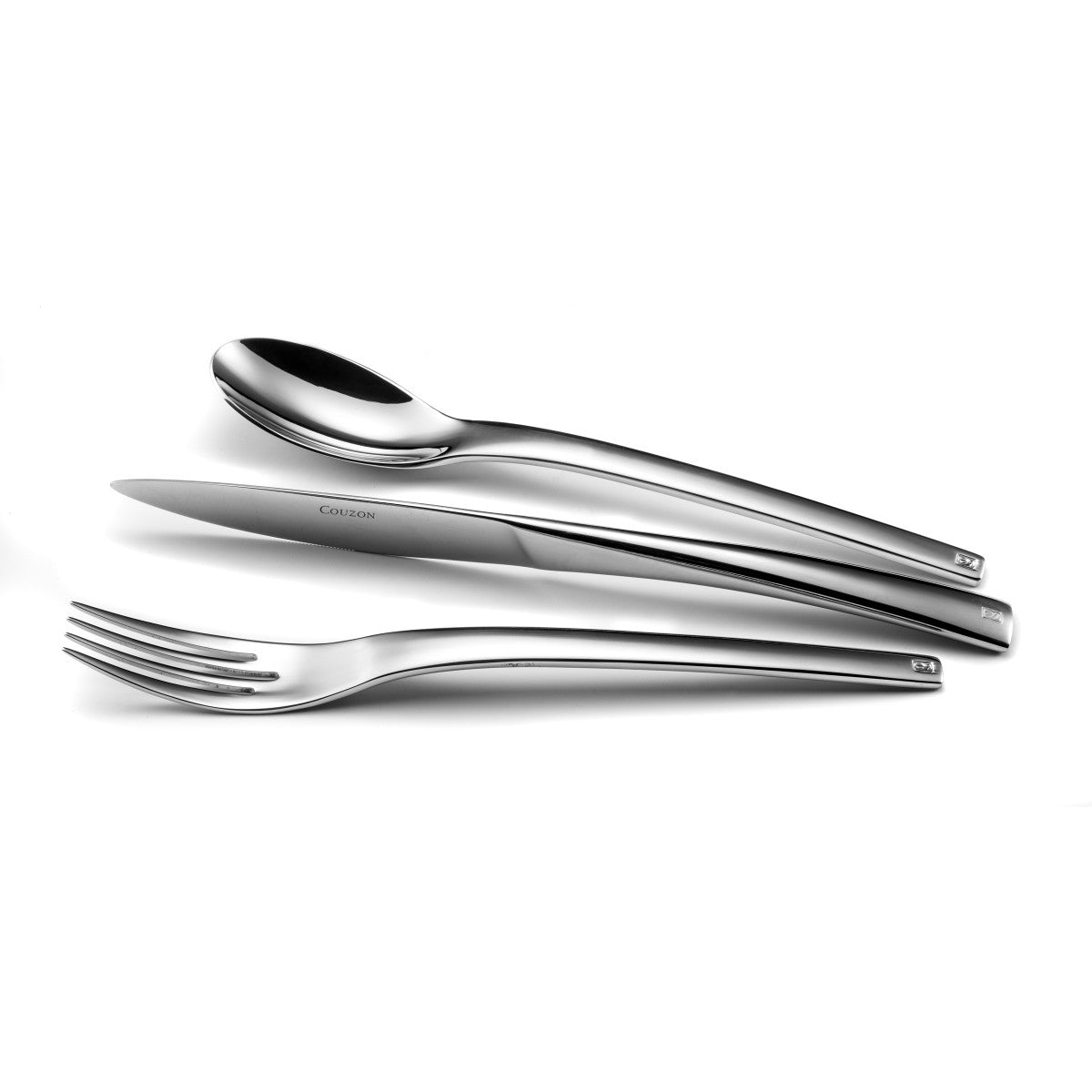 Neuvième Art - 18 couverts entrée, fromage, dessert pour 6 personnes Couzon - Mathon - 2