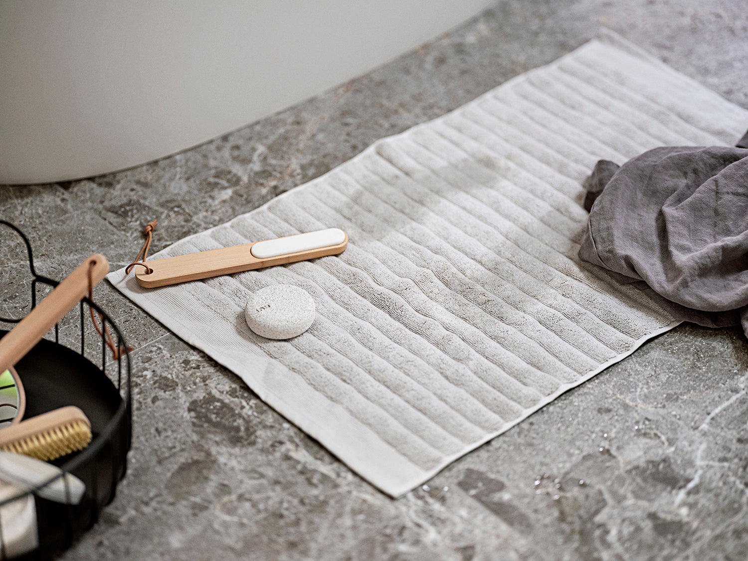 Tapis de bain INU en coton Gris clair Zone Denmark - Mathon - 2