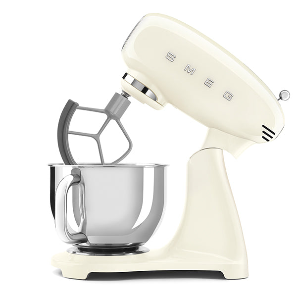 Robot pâtissier 4,8 L 1000 W SMF05CREU crème Smeg - Mathon - 5