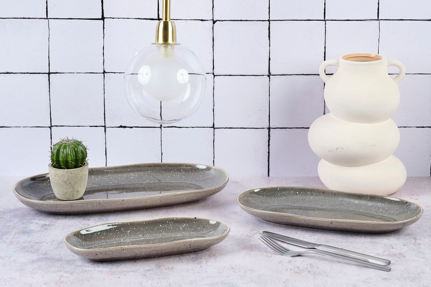 Plateau de service STELLAR - 3 tailles - Gris béton Björn - Mathon - 2