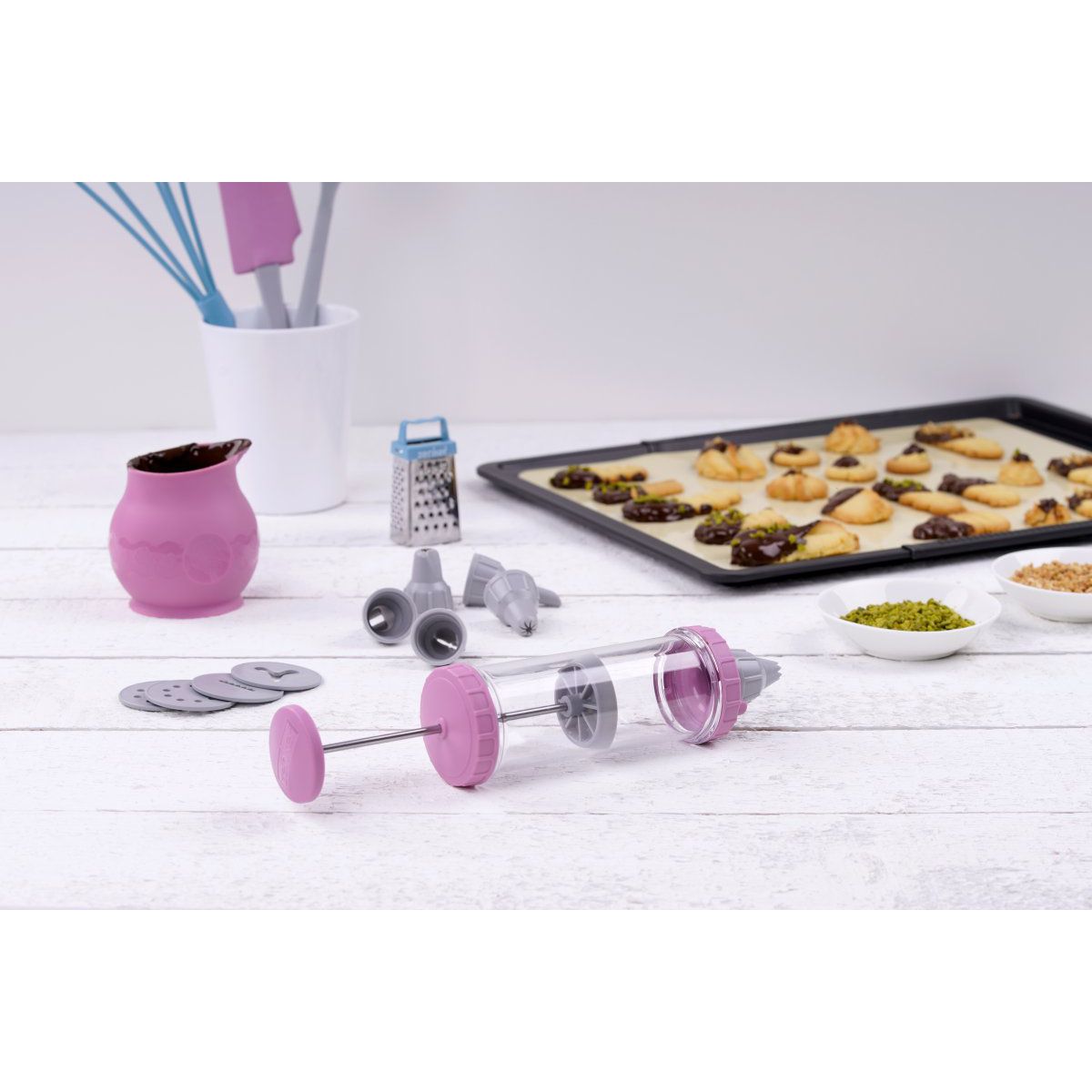 Seringue de pâtisserie et 6 embouts et 6 disques à motifs Zenker Sweet Sensation Zenker - Mathon - 9