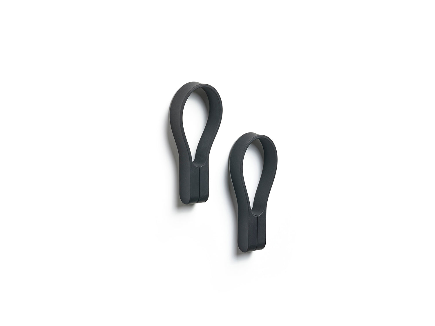 Set de 2 sangles magnétiques pour serviette LOOP MAGNET en silicone Noir Zone Denmark - Mathon - 1