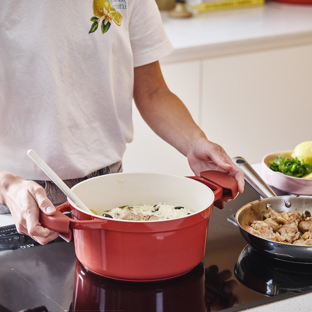 Cocotte ronde rouge 24 cm 4.5 L Beka - Mathon - 3