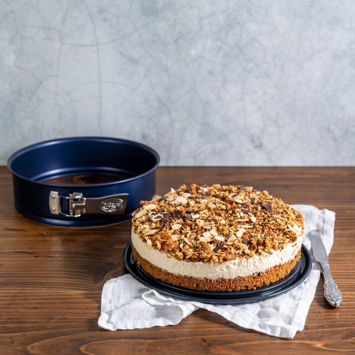 Set de moule à charnière 26 cm et moule à savarin 26 cm Dr. Oetker Back Liebe Dr. Oetker - Mathon - 2