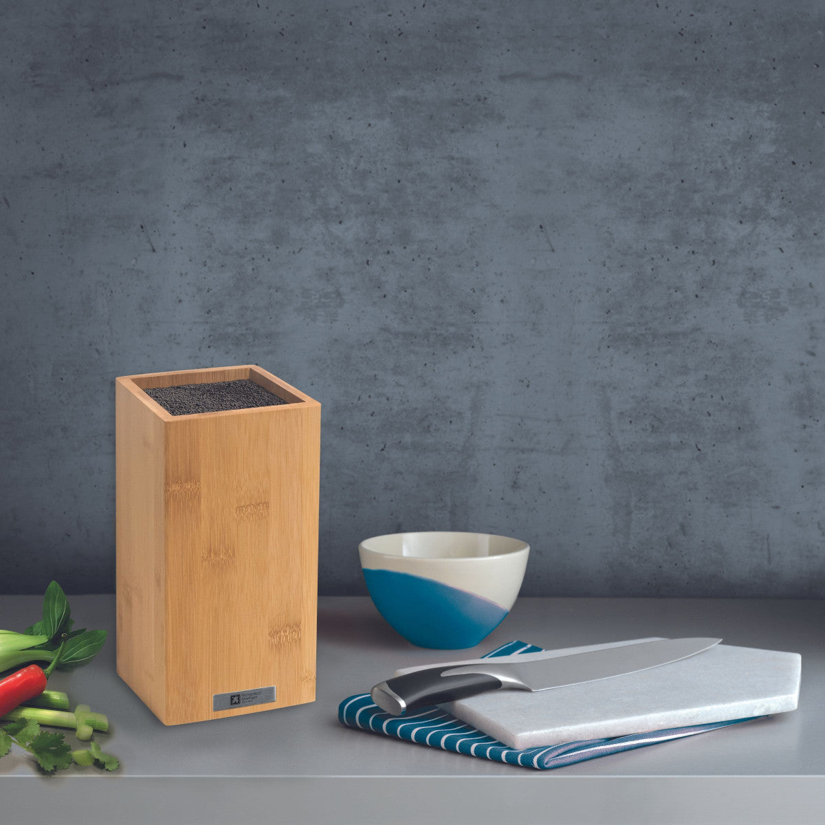 Bloc universel - Bloc bambou et tiges spaghetti noires Richardson Sheffield - Mathon - 2