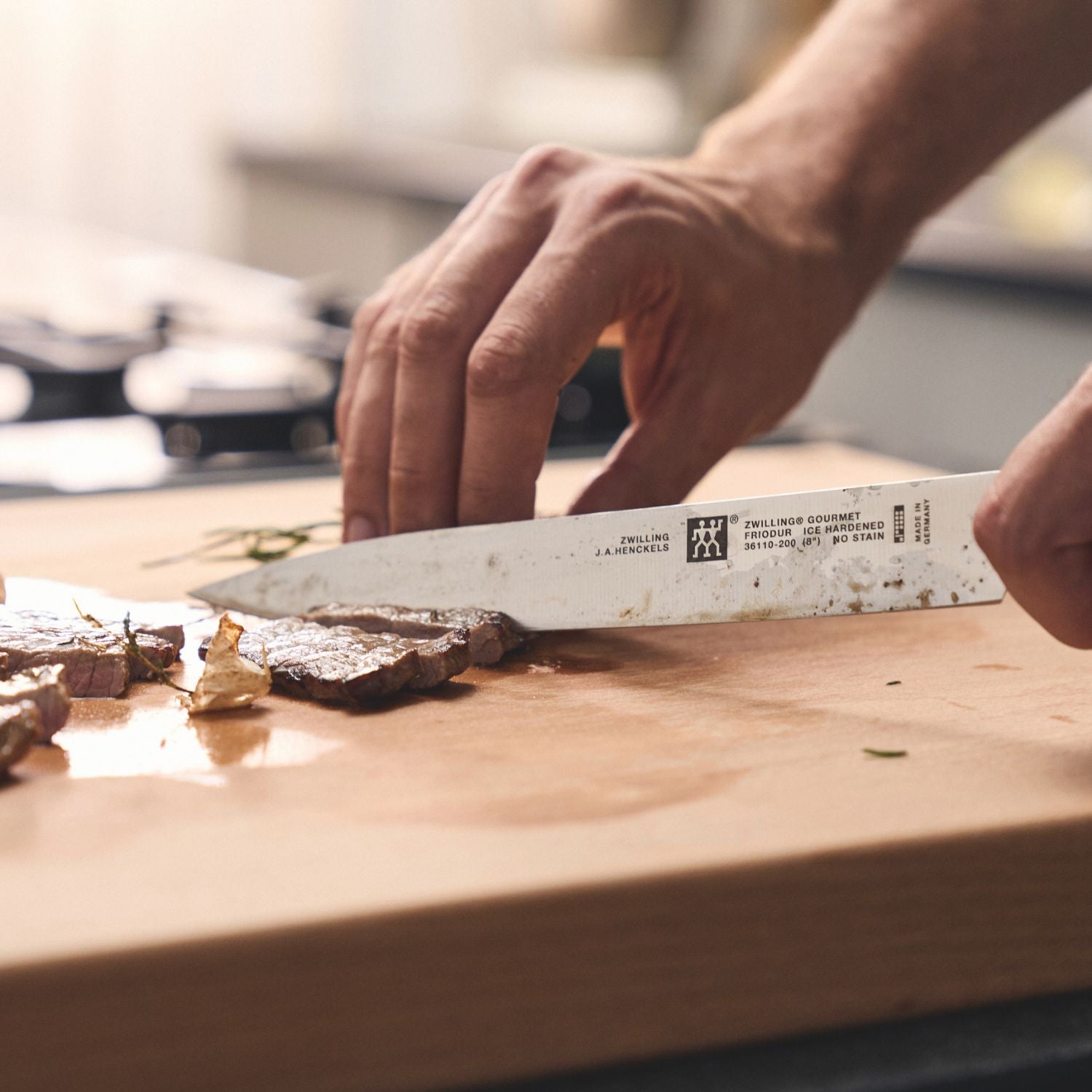 Couteau à trancher 20 cm, Tranchant lisse Zwilling - Mathon - 2