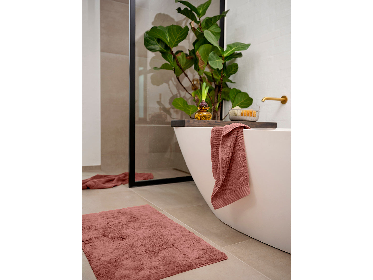 Tapis de bain TILES en coton Peach Red Zone Denmark - Mathon - 3