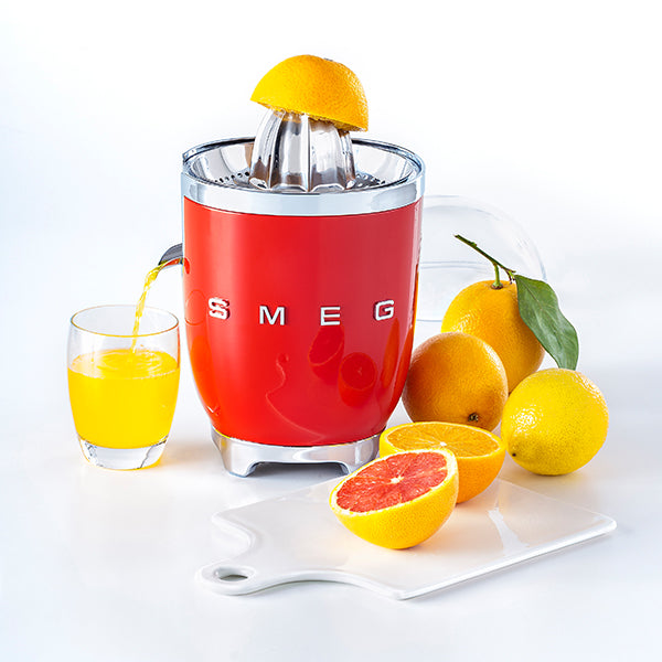 Presse-agrumes électrique 70 W CJF11RDEU rouge Smeg - Mathon - 4