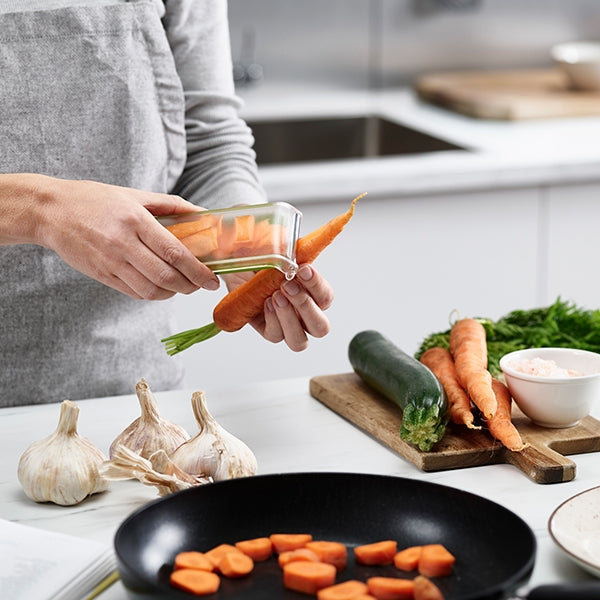 Éplucheur collecteur déchets PeelStore Joseph Joseph - Mathon - 6