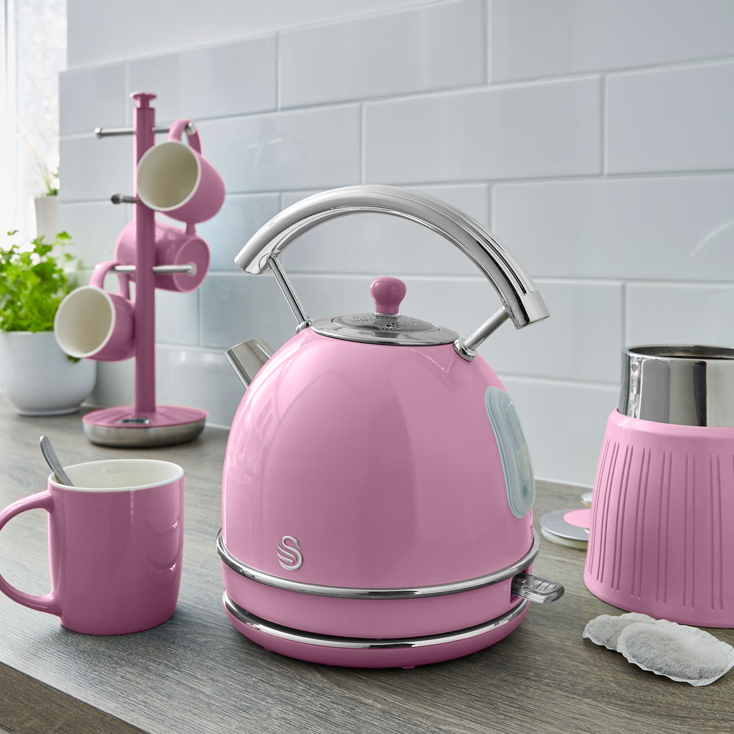 Retro Bouilloire, 1,8 L, Acier Inoxydable sans BPA, Résistance Cachée, sans Fil 3000 Rose SK14630PNEU - Mathon - 2