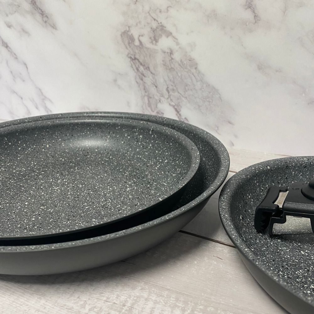 AM130G : Set de 3 Poêles Tous Feux Arthur Martin 20 - 24 - 28 cm avec une Poignée Arthur Martin - Mathon - 2