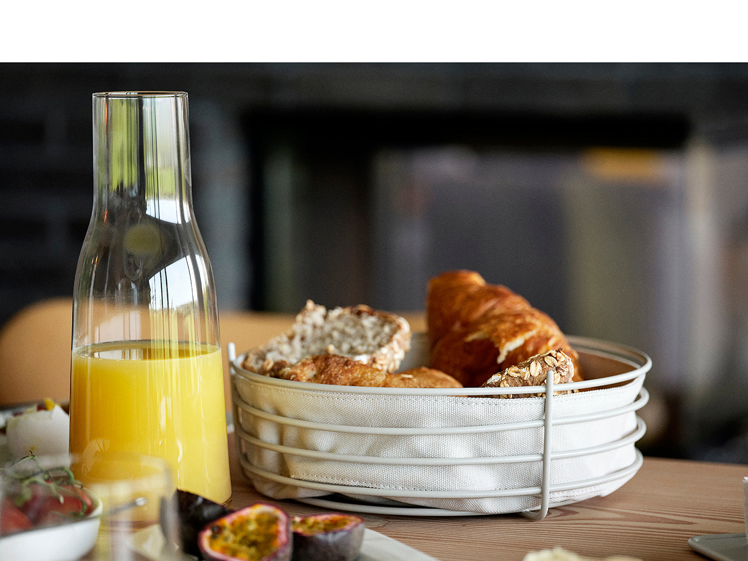 Corbeille à pain SINGLES 25,5cm en acier et coton Noir Zone Denmark - Mathon - 6