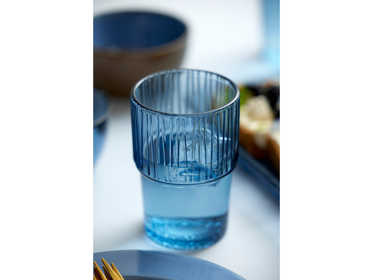 Set de 4 verres à café KUSINTHA en verre coloré Bleu Bitz - Mathon - 10