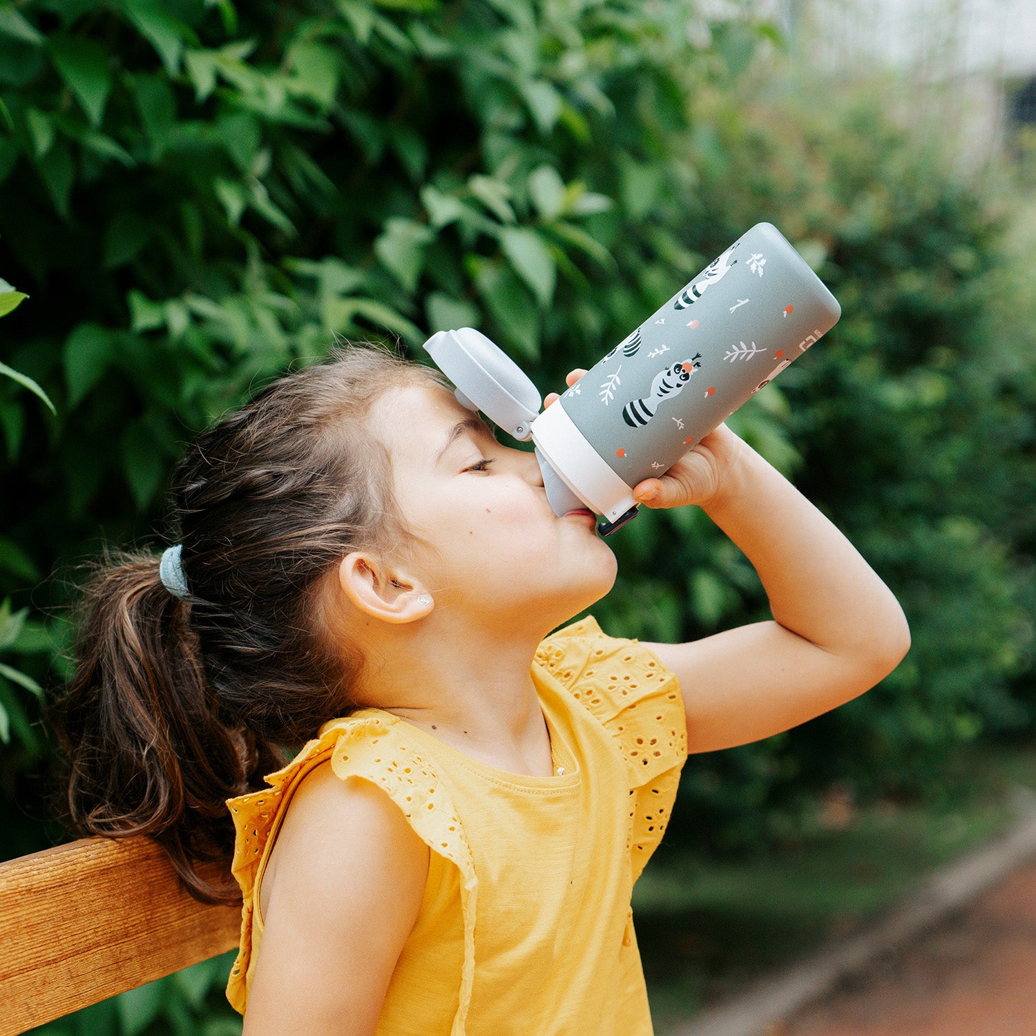 Gourde isotherme à bec verseur Pop 360ml Vert Raton Laveur Monbento - Mathon - 6