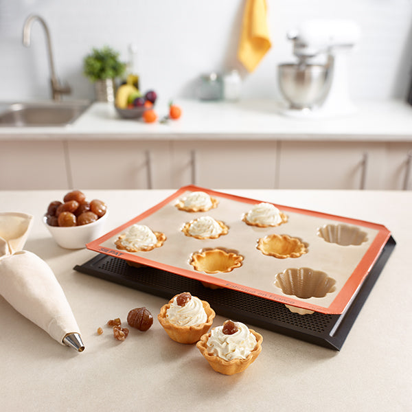 Plaque de 8 empreintes à briochettes Silpat - Mathon - 2