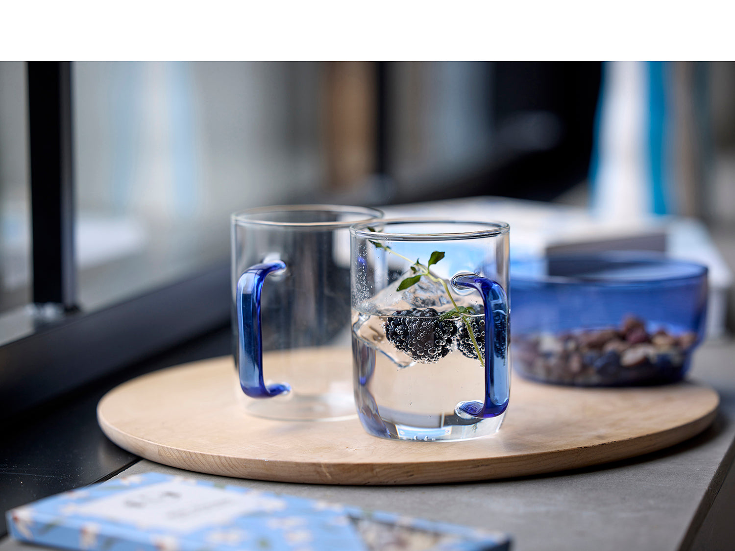 Set de 2 mugs TORINO en verre Bleu Lyngby Glas - Mathon - 6