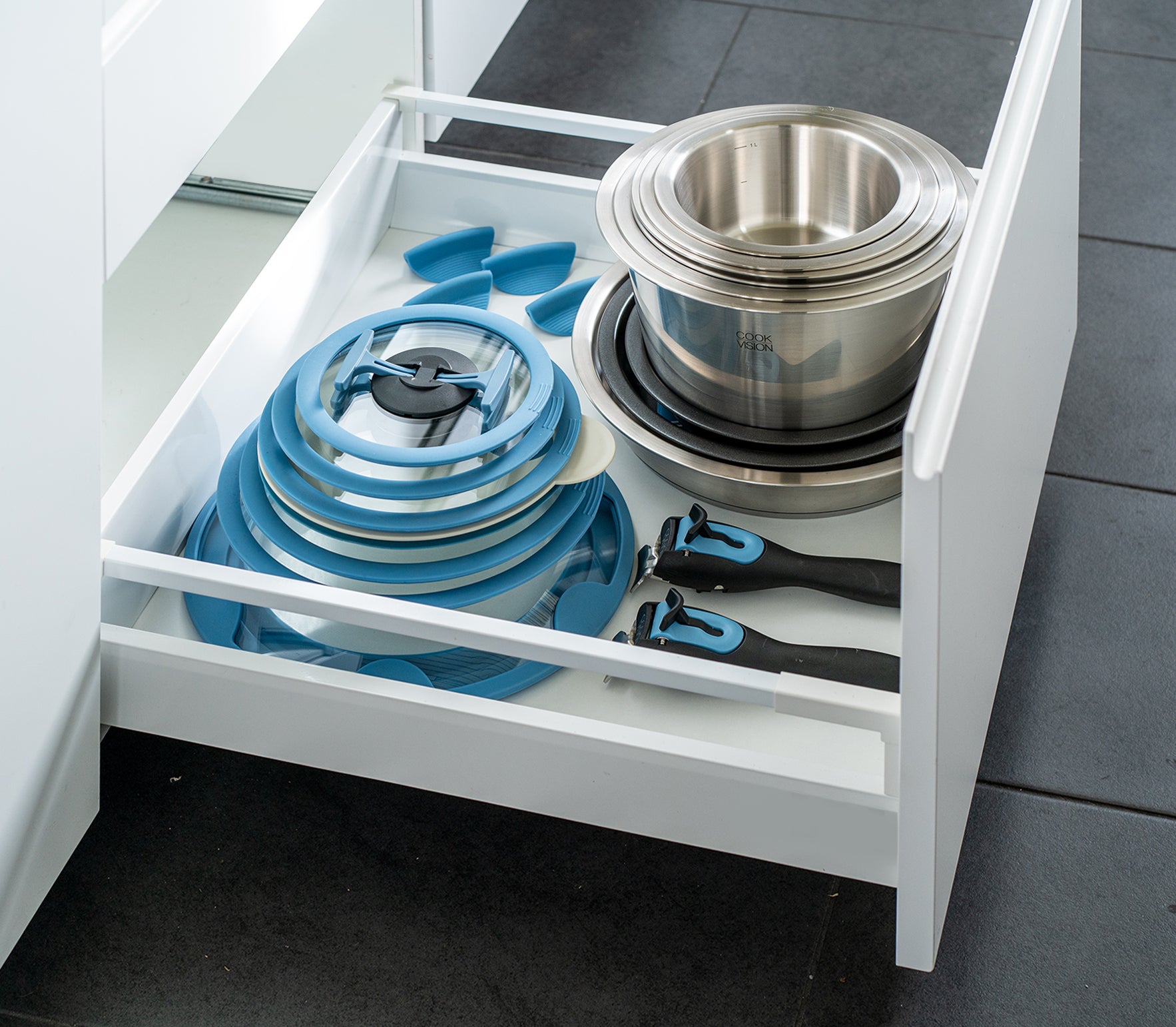 Set de 24 pièces avec couvercle bleu, pack complet Cookvision - Mathon - 2