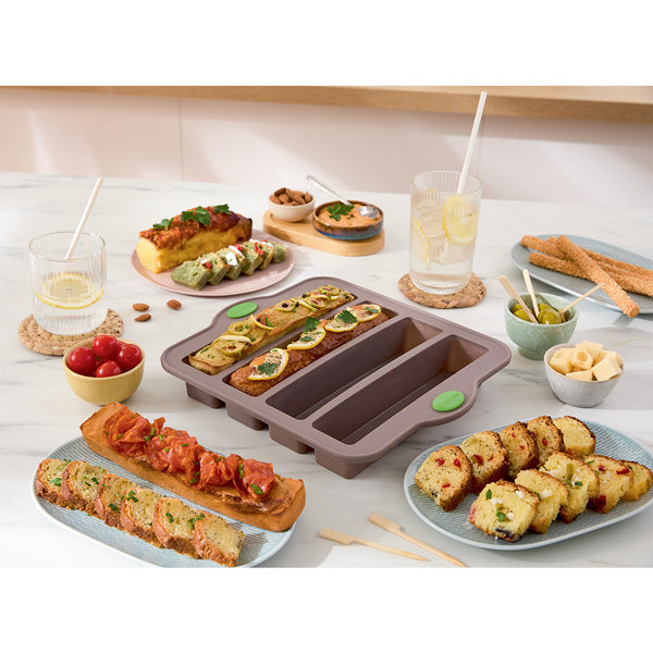 Plaque RigiFlex de 4 mini-cakes longs apéro Mathon - Mathon - 2