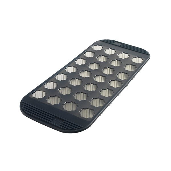 Moule silicone 28 mini-canelés Mastrad - Mathon - 1