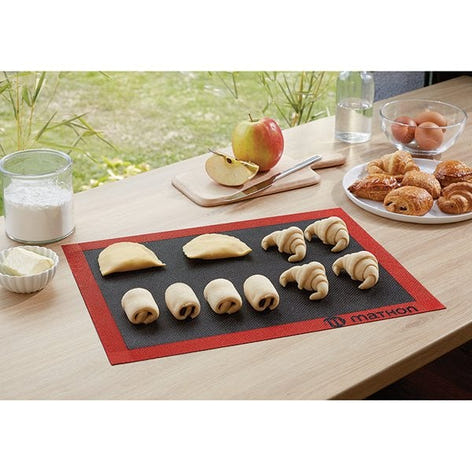 Tapis de cuisson perforé professionnel en fibre de verre et silicone 40 cm Mathon - Mathon - 1