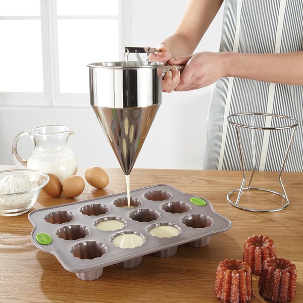 Lot Entonnoir à piston pro en inox et tapis de cuisson Mathon - Mathon - 2