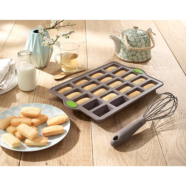 Lot plaque 20 financiers et plaque 12 muffins en silicone structure acier Rigiflex Mathon - Mathon - 3
