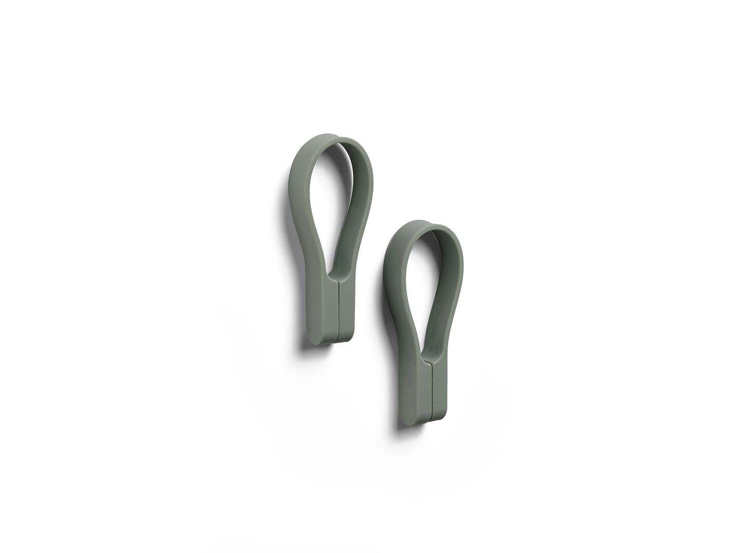 Set de 2 sangles magnétiques pour serviette LOOP MAGNET en silicone Vert olive Zone Denmark - Mathon - 1