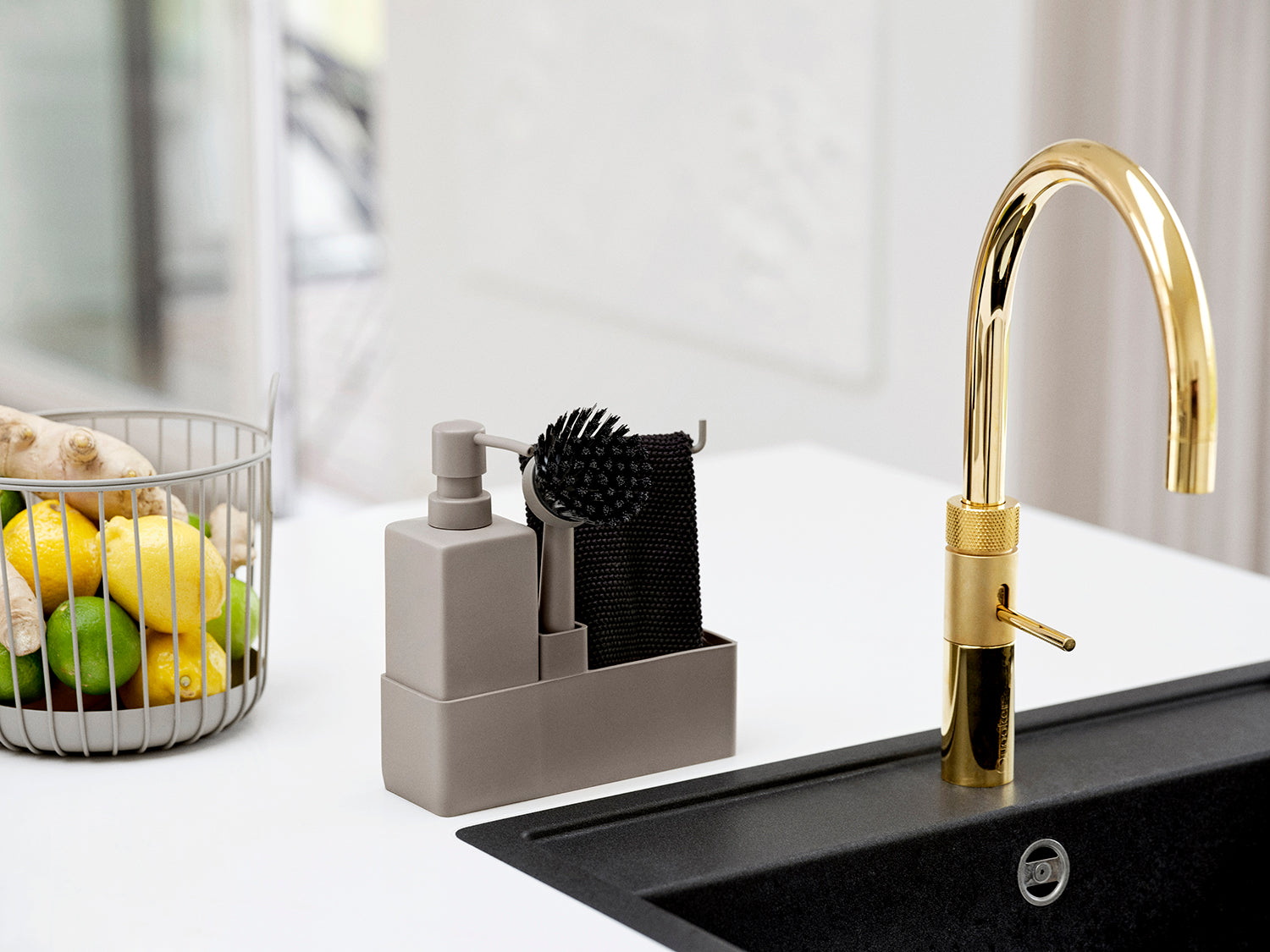 Set de vaisselle 4 pièces en silicone et céramique Taupe Zone Denmark - Mathon - 6