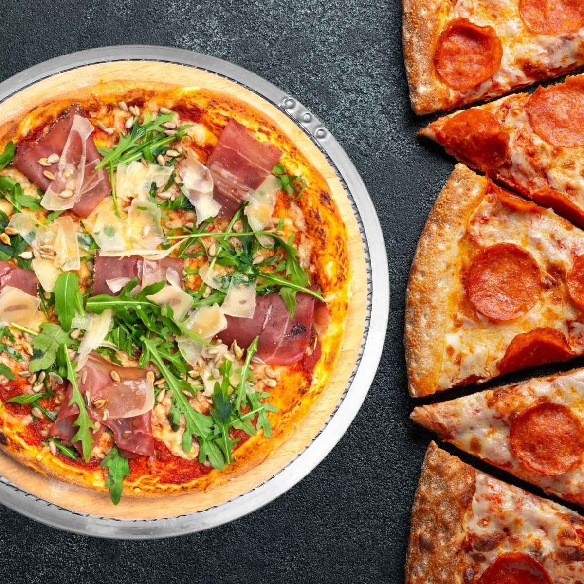 2 Plaques à pizza perforées en alu pour cuisson au four 30 et 33 cm FM Professional - Mathon - 2