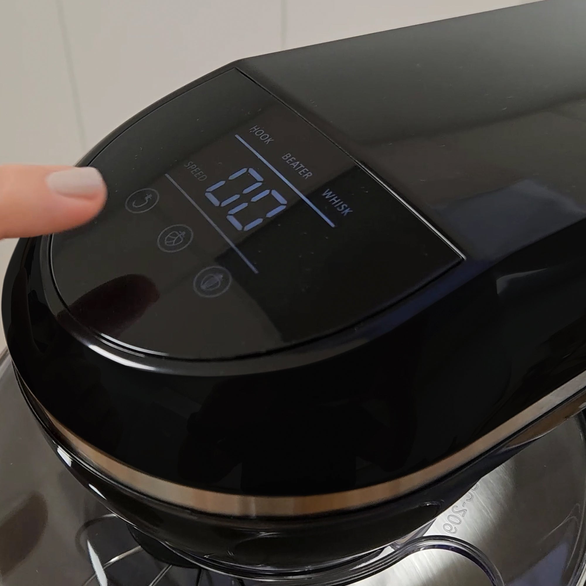 Robot Pâtissier Cuisine Multifonction Bol Inox 5L 6 Vitesses Écran Tactile LED 1800 Noir KM1164 - Mathon - 3