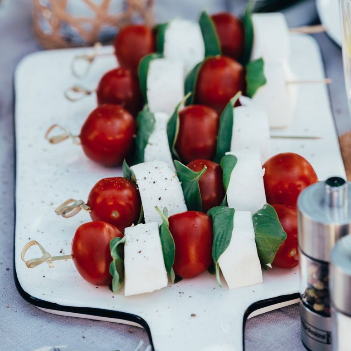 Lot de 100 pics à brochettes en bambou de 10 cm  Wood Edition Fackelmann - Mathon - 2