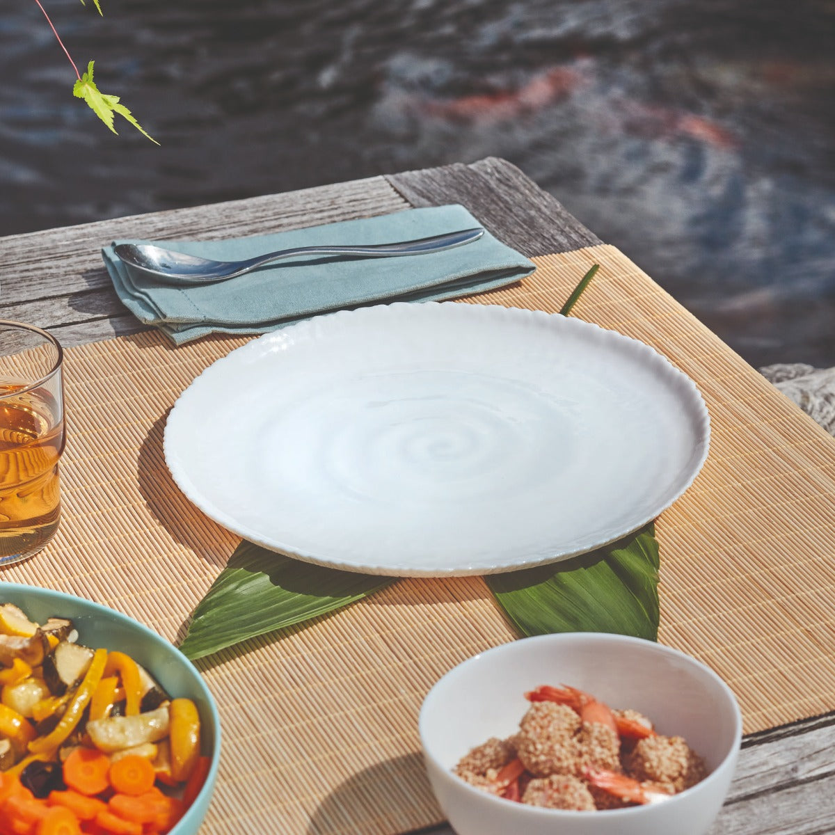 Assiette plate blanche 26cm Ammonite  - Verre opale extra résistant Luminarc - Mathon - 3