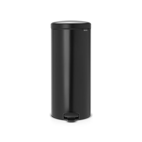 Poubelle ronde à pédale NewIcon 30 L noire  Brabantia - Mathon - 1