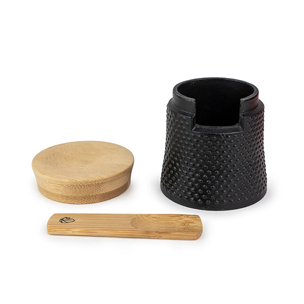 Coupelle à sel 7 cm avec cuillère en bambou Bali en fonte Peugeot - Mathon