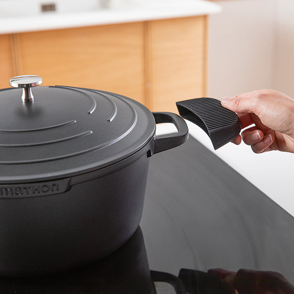 Lot cocotte légère ronde en fonte d